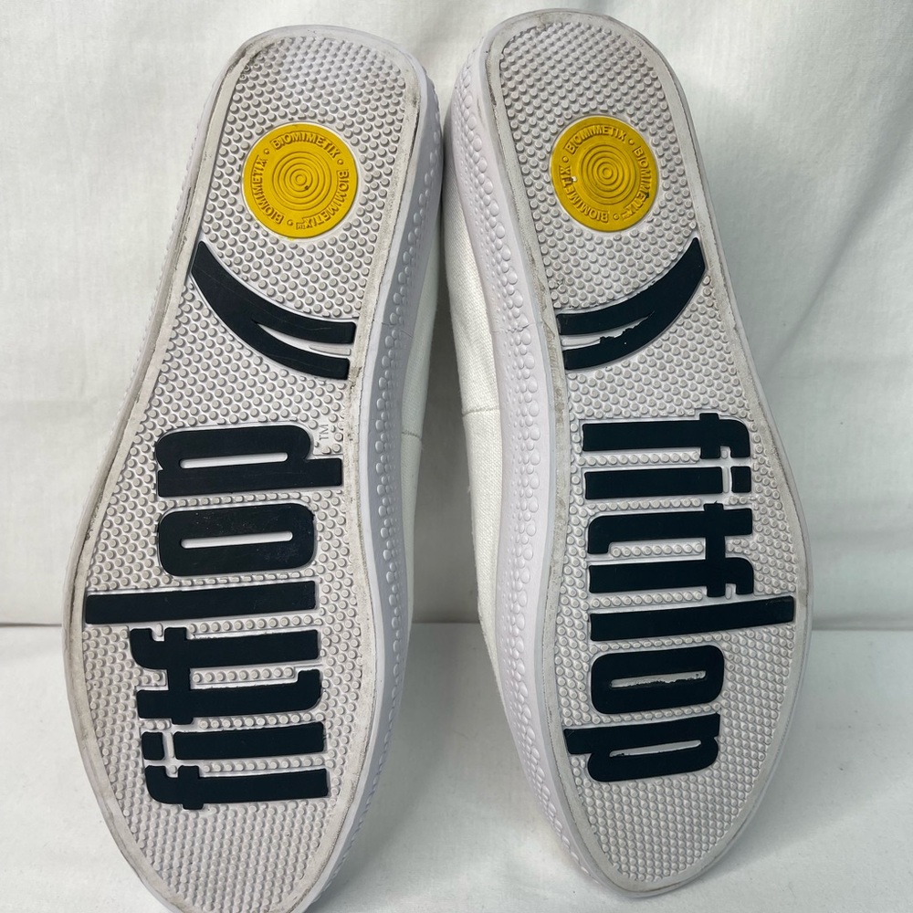 Fitflop Slip-on White Canvas Sneakers women’s size 11 - Picture 15 of 16